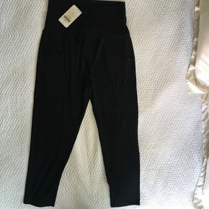 Maj Pant II by Fabletics